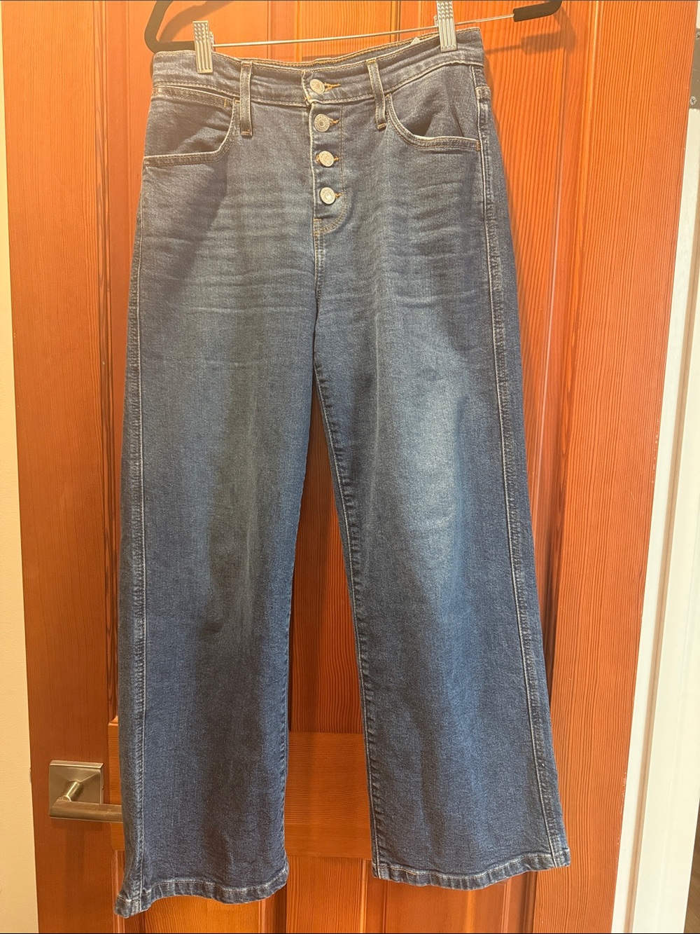 Levi’s High-Rise Wide-Leg Women's Jeans in Medium Blue size 25
